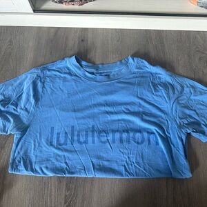 Lululemon All Yours Tee size 4